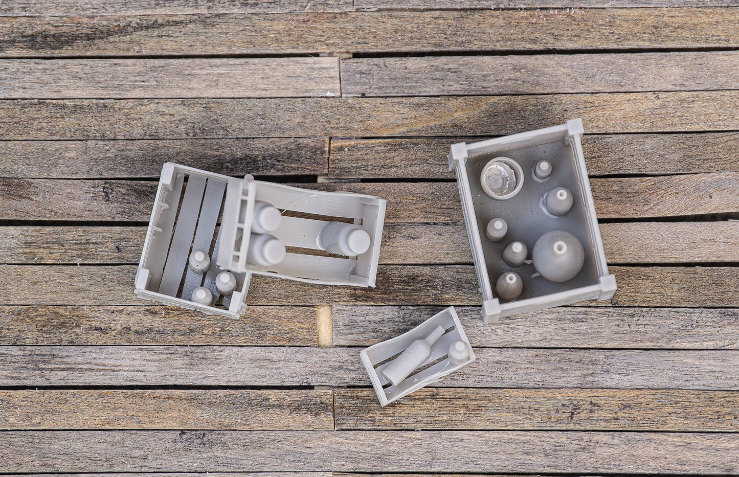 DIY set of crates/w bottles in G/O/S/HO/N scale (1/22.5, 1/48, 1/64, 1/87, 1/160) - CRT-02